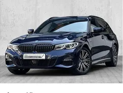 Blau Gebraucht 2022 BMW 330e M Sport Kombi | 37.880 € (Fairer Preis)