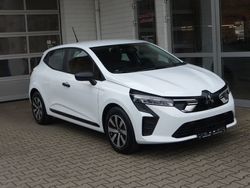 Weiß Neu 2025 Mitsubishi Colt Basis Limousine | 16.980 € (Fairer Preis)