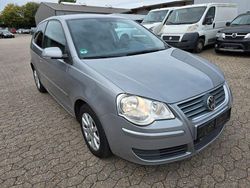 Silber Gebraucht 2006 VW Polo Sportline Kleinwagen | 1.950 € (Fairer Preis)