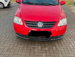 Rot Gebraucht 2007 VW Fox Kleinwagen | 999 € (Fairer Preis)