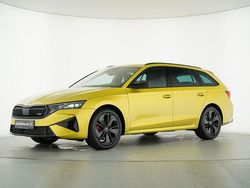 Dragonskin gold metallic Gebraucht 2024 Skoda Octavia RS Kombi | 35.889 € (Guter Preis)