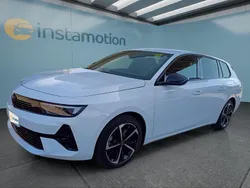 Weiß Gebraucht 2024 Opel Astra Kombi | 23.899 € (Fairer Preis)