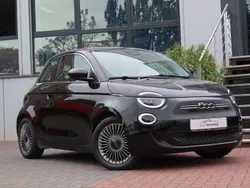 Schwarz Gebraucht 2021 Fiat 500e Limousine | 11.900 €