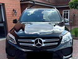 Schwarz Gebraucht 2016 Mercedes GLE250 AMG line SUV | 27.000 € (Fairer Preis)