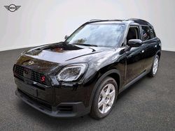 Schwarz Gebraucht 2024 Mini Countryman Classic SUV | 44.631 € (Teuer)