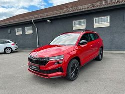 Rot Gebraucht 2022 Skoda Karoq SportLine SUV | 37.490 €