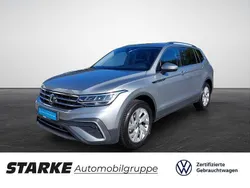 Silber Gebraucht 2024 VW Tiguan Allspace Life SUV | 36.940 € (Superpreis)