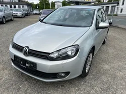 Silber Gebraucht 2009 VW Golf VI Comfortline Limousine | 6.999 € (Etwas zu teuer)