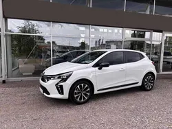 Weiß Neu 2025 Mitsubishi Colt Plus Limousine | 19.900 € (Etwas zu teuer)