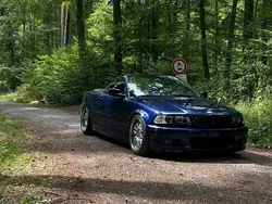 Blau Gebraucht 2002 BMW 330 Cabriolet M Sport Cabrio | 15.500 € (Teuer)