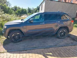 Grau Gebraucht 2017 Jeep Cherokee Longitude SUV | 19.000 € (Etwas zu teuer)
