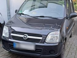 Schwarz Gebraucht 2005 Opel Agila Kleinwagen | 1.000 €