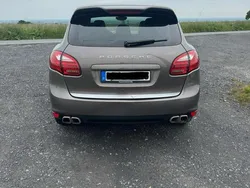 Braun Gebraucht 2012 Porsche Cayenne SUV | 16.000 € (Superpreis)