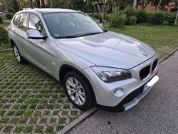 Silber Gebraucht 2012 BMW X1 SUV | 10.300 € (Fairer Preis)