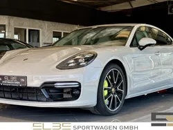 Grau Gebraucht 2019 Porsche Panamera Turbo S Limousine | 95.850 €