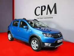 Blau Gebraucht 2016 Dacia Sandero Stepway Kleinwagen | 8.950 € (Fairer Preis)