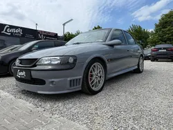 Grau Gebraucht 1998 Opel Vectra Limousine | 7.490 €