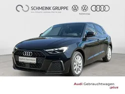 Mythosschwarz metallic Gebraucht 2025 Audi A1 Sportback Ambiente Kleinwagen | 26.880 € (Etwas zu teuer)