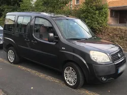 Grau Gebraucht 2006 Fiat Doblò Van / Kleinbus | 3.540 € (Etwas zu teuer)