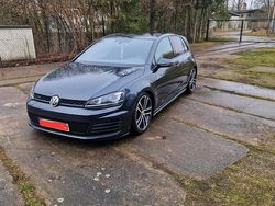 Schwarz Gebraucht 2014 VW Golf VII GTD Kleinwagen | 14.000 €