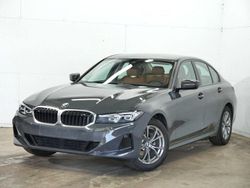 Dravitgrau brillant Gebraucht 2024 BMW 318 Sport Line Limousine | 33.180 € (Fairer Preis)