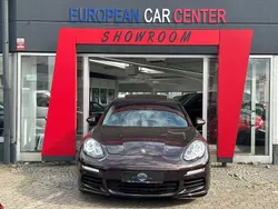 Braun Gebraucht 2015 Porsche Panamera Turbo Chrono Limousine | 29.999 €