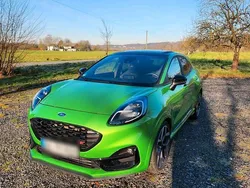 Grün Gebraucht 2023 Ford Puma STX SUV | 24.500 € (Fairer Preis)