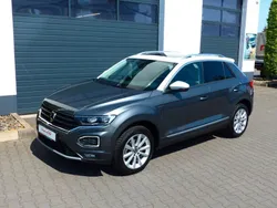 Grau Gebraucht 2022 VW T-Roc Style SUV | 29.990 € (Etwas zu teuer)