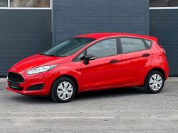 Rot Gebraucht 2016 Ford Fiesta Ambiente Kleinwagen | 4.700 € (Guter Preis)