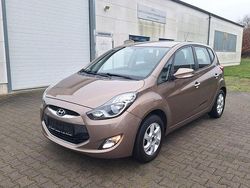 Braun Gebraucht 2014 Hyundai ix20 Edition Kleinwagen | 7.400 € (Guter Preis)