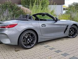 Grau Gebraucht 2025 BMW Z4 Cabrio | 49.999 € (Teuer)