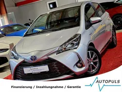 Platinsilber metallic (metallic) Gebraucht 2020 Toyota Yaris Hybrid Team Limousine | 14.999 € (Superpreis)