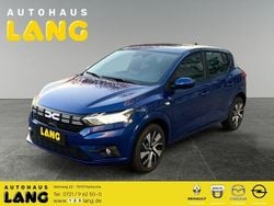 Stahlblau (metallic) Gebraucht 2025 Dacia Sandero Kleinwagen | 19.980 € (Fairer Preis)