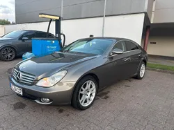 Gold Gebraucht 2008 Mercedes CLS320 Limousine | 4.350 €