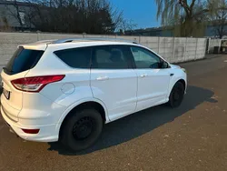 Weiß Gebraucht 2014 Ford Kuga SUV | 11.499 € (Guter Preis)