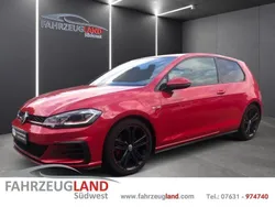 Rot Gebraucht 2017 VW Golf VII GTI Limousine | 20.590 € (Fairer Preis)
