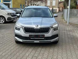 Silber Gebraucht 2024 Skoda Kamiq SUV | 24.990 € (Fairer Preis)