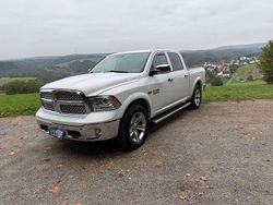 Weiß Gebraucht 2018 Dodge Ram Abholung | 35.800 € (Fairer Preis)