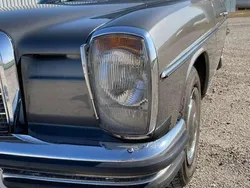Grau Gebraucht 1973 Mercedes W114 Coupé | 25.000 €