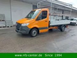Orange Gebraucht 2021 Mercedes Sprinter Van | 27.501 €