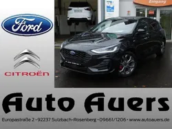 Schwarz Gebraucht 2023 Ford Focus ST-Line Limousine | 26.990 € (Etwas zu teuer)