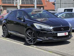 Schwarz Gebraucht 2018 DS Automobiles DS5 Kleinwagen | 11.990 € (Guter Preis)