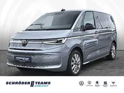 Monosilber metallic Gebraucht 2024 VW T7 Style Van | 54.390 € (Guter Preis)
