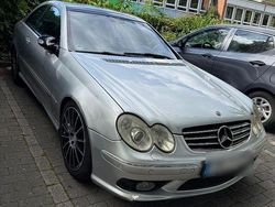 Silber Gebraucht 2002 Mercedes CLK500 Avantgarde Coupé | 5.500 € (Etwas zu teuer)