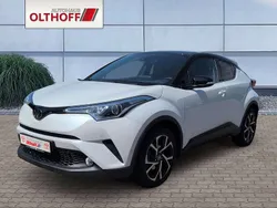 Weiß Gebraucht 2017 Toyota C-HR Style SUV | 17.930 € (Etwas zu teuer)