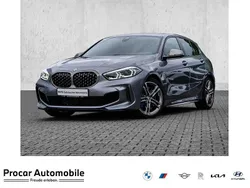 Skyscraper grau Gebraucht 2022 BMW M135 Performance Kleinwagen | 34.790 € (Guter Preis)