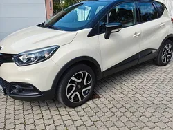 Beige Gebraucht 2017 Renault Captur Intens SUV | 9.600 € (Fairer Preis)