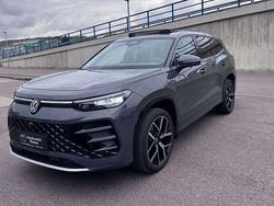 Violett Gebraucht 2025 VW Tayron R-line SUV | 54.000 € (Guter Preis)