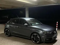 Grau Gebraucht 2013 Audi A1 Sportback S-Line Kleinwagen | 15.900 € (Teuer)