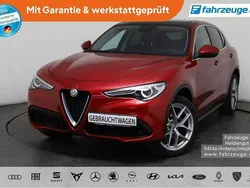 Rot Gebraucht 2017 Alfa Romeo Stelvio SUV | 19.990 € (Guter Preis)